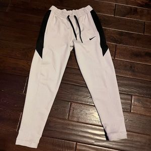 NWOT Nike Men’s Med Pants